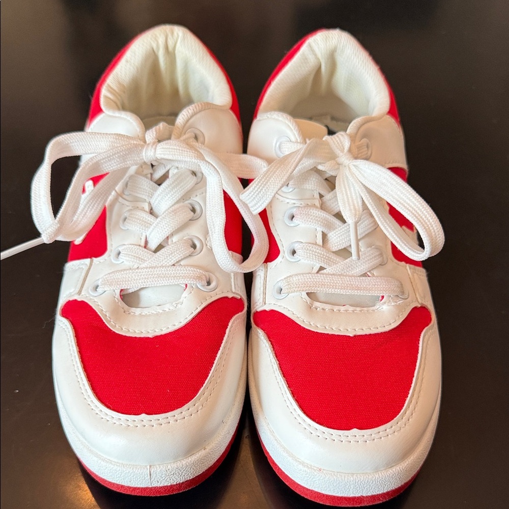 True Religion Womens White and Red Lace-Up Sneakers